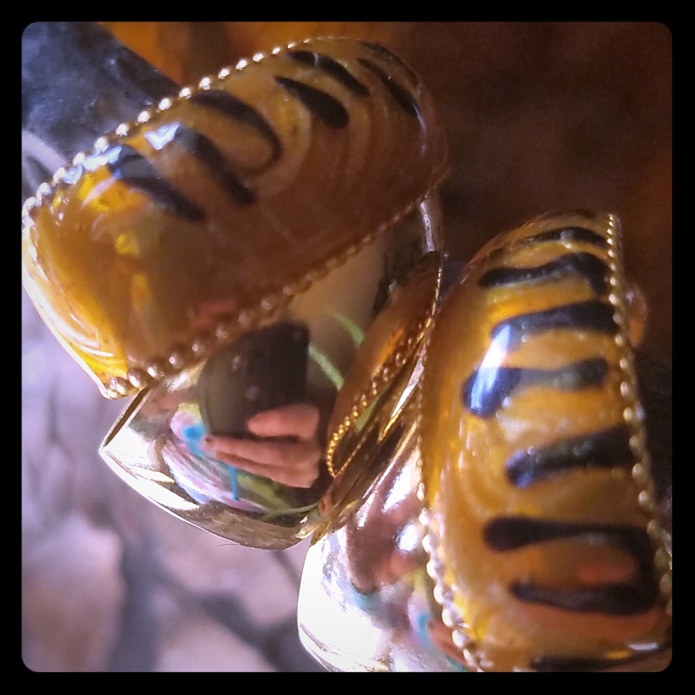 🐯🐯Tiger striped fashion earrings🐯🐯